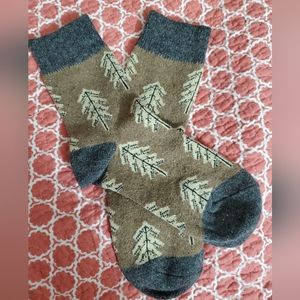 Wool socks Brown & gray  trees Forrest fall winter Christmas soft New